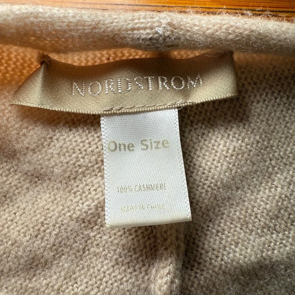 Nordstrom Beige Gray‎ Colorblock Cashmere Poncho Wrap Shawl One Size